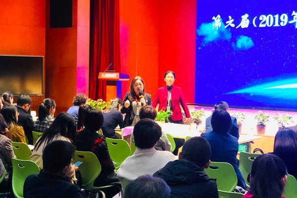 芳草地免費(fèi)資料論壇，共享知識(shí)的海洋，芳草地免費(fèi)資料論壇，知識(shí)的海洋共享平臺(tái)