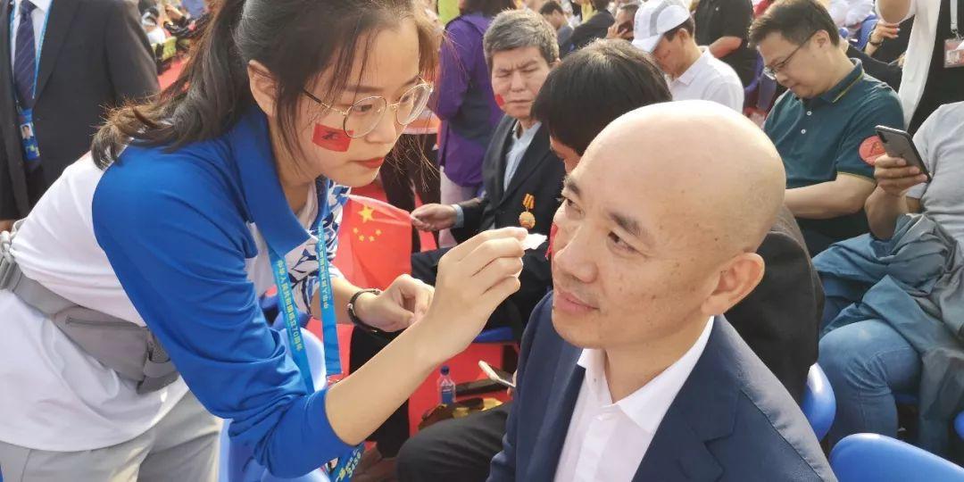 國慶閱兵視頻2019，回顧盛況，完整視頻再現(xiàn)輝煌，2019國慶閱兵回顧，盛況再現(xiàn)，輝煌視頻展現(xiàn)