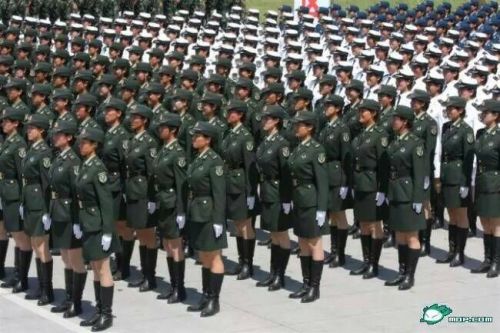 女生怎樣才能當(dāng)兵，女生當(dāng)兵，實(shí)現(xiàn)夢(mèng)想的條件與路徑