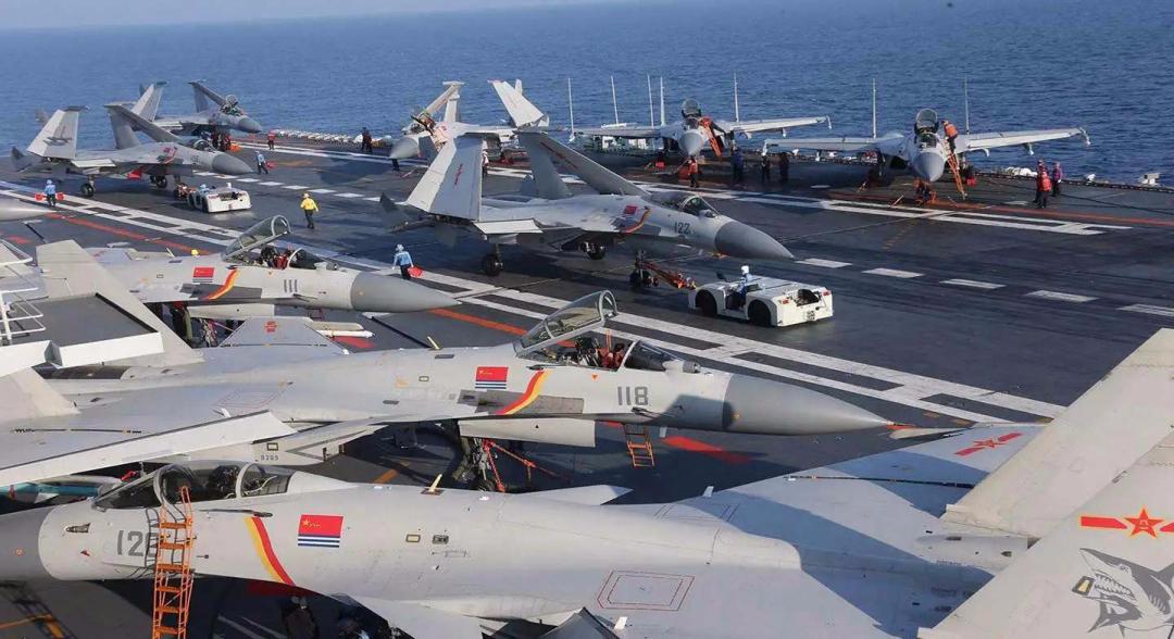 中國同時開建四艘航母，全球海軍建設(shè)的新里程碑，中國四艘航母同時開建，全球海軍建設(shè)邁入新紀(jì)元