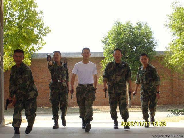 龍焱特種部隊大隊長，英勇無畏的領(lǐng)袖與傳奇戰(zhàn)士的典范，龍焱特種部隊大隊長，英勇無畏的領(lǐng)袖與戰(zhàn)士傳奇典范