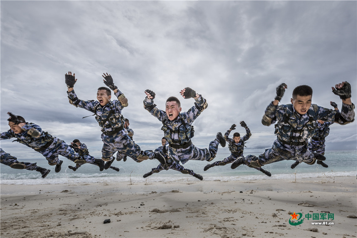 最新軍事圖片高清壁紙，展現(xiàn)現(xiàn)代軍事力量之美，現(xiàn)代軍事力量之美，高清壁紙軍事圖片展示
