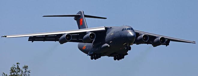 C17運(yùn)輸機(jī)與運(yùn)-20，空中巨人的對比與探討，C17運(yùn)輸機(jī)與運(yùn)-20空中巨人，對比與探討