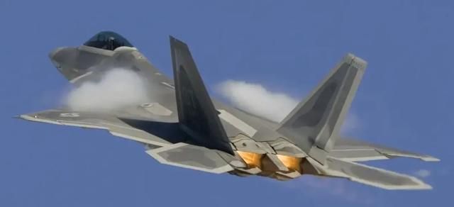 幾架殲-8換一架F-22，中國(guó)空軍現(xiàn)代化轉(zhuǎn)型的深度解析，中國(guó)空軍現(xiàn)代化轉(zhuǎn)型，殲-8換F-22的深度解析