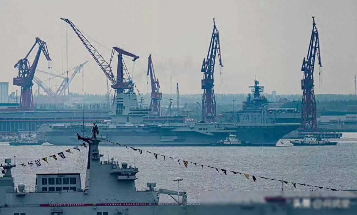 關(guān)于我國(guó)海軍新戰(zhàn)艦076型艦的最新建造消息，我國(guó)海軍新戰(zhàn)艦076型艦建造進(jìn)展揭秘