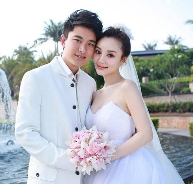 賈乃亮和李小璐為什么離婚？深度解析背后的原因，賈乃亮與李小璐離婚內幕揭秘，深度探究背后原因