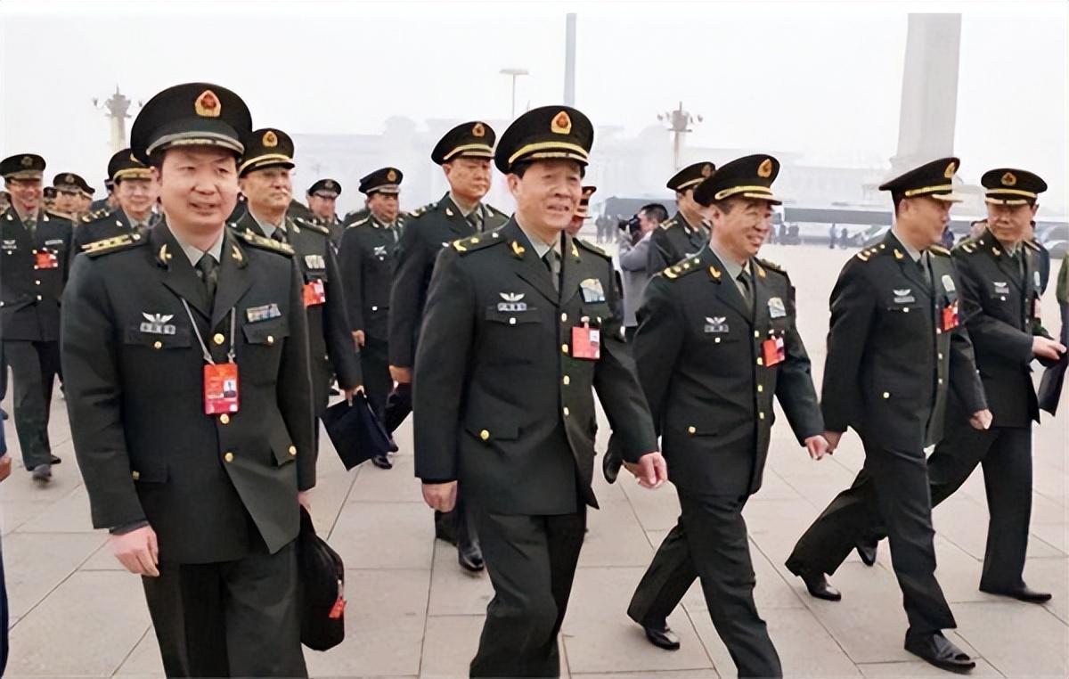 七大軍區(qū)總司令及其歷史背景簡介，七大軍區(qū)總司令及其歷史背景概覽
