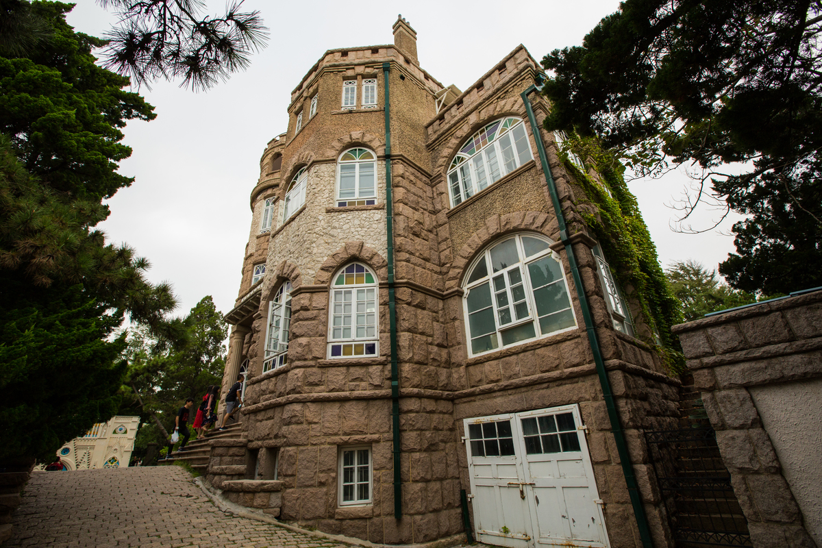 青島八大關，歷史與風景的完美融合，青島八大關，歷史與風景的和諧交融