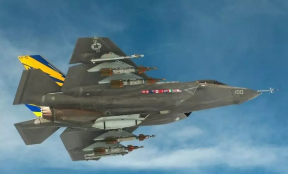 殲-35官方介紹，新一代艦載戰(zhàn)斗機的卓越性能，殲-35新一代艦載戰(zhàn)斗機卓越性能介紹